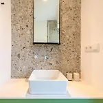 Guestready - Colourful And Modern Lxfactory *