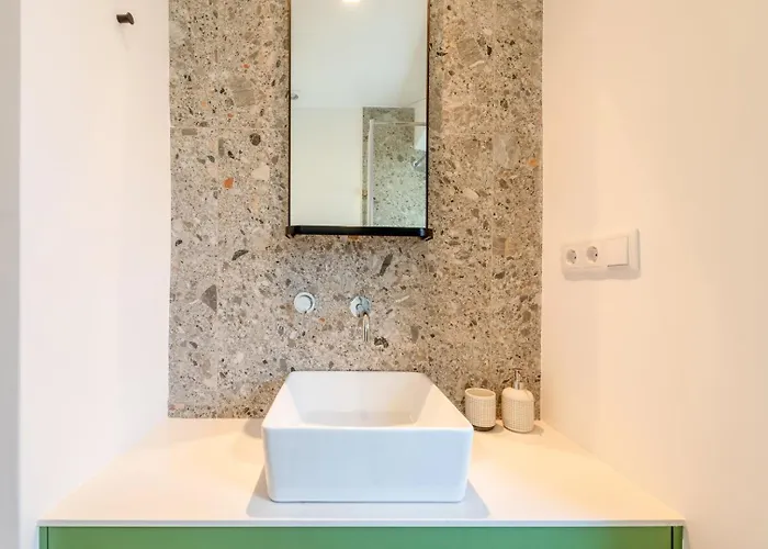 Guestready - Colourful And Modern Lxfactory *