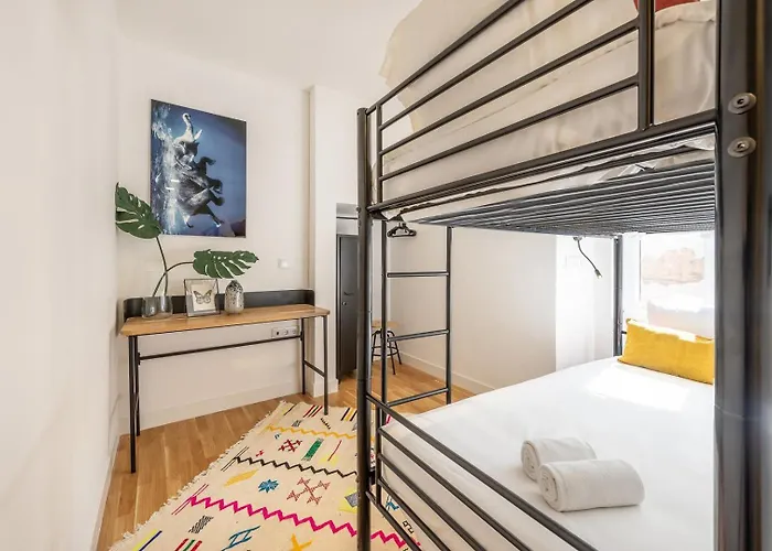 Guestready - Colourful And Modern Lxfactory بيت للعطل